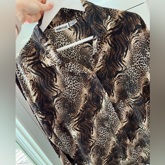 Vintage KAKTUS Animal Print Button Down 🤎🖤 - Picture 8 of 9